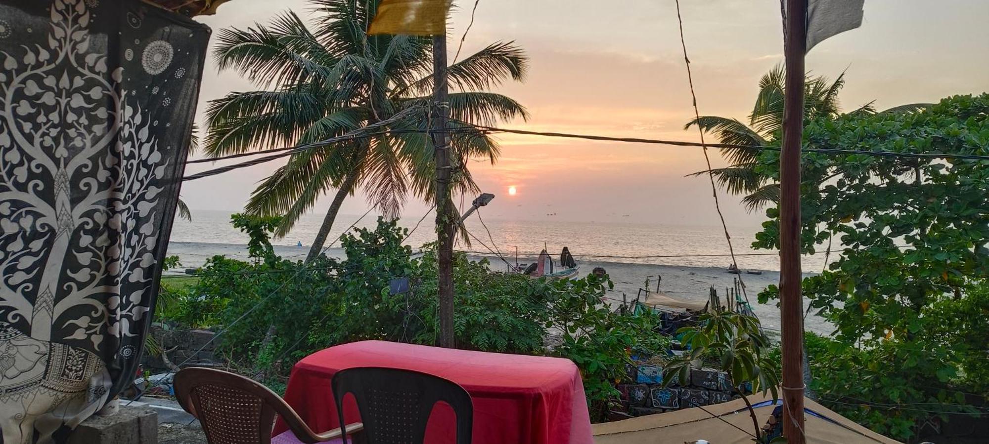 Alappuzha Peace And Love Beach Homestay מראה חיצוני תמונה